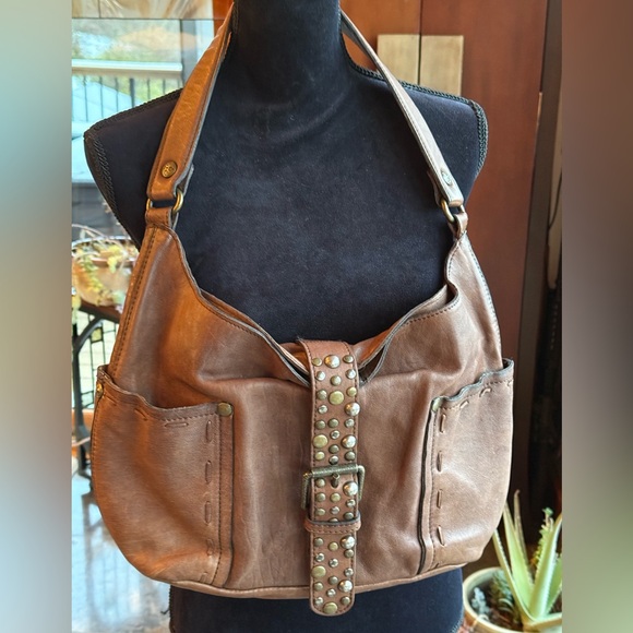 Patricia Nash Handbags - Patricia Nash Cobblestone Urbino shoulderbag. Studded strap closure, distressed